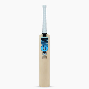 GM. Diamond 808 - EW. Cricket Bat